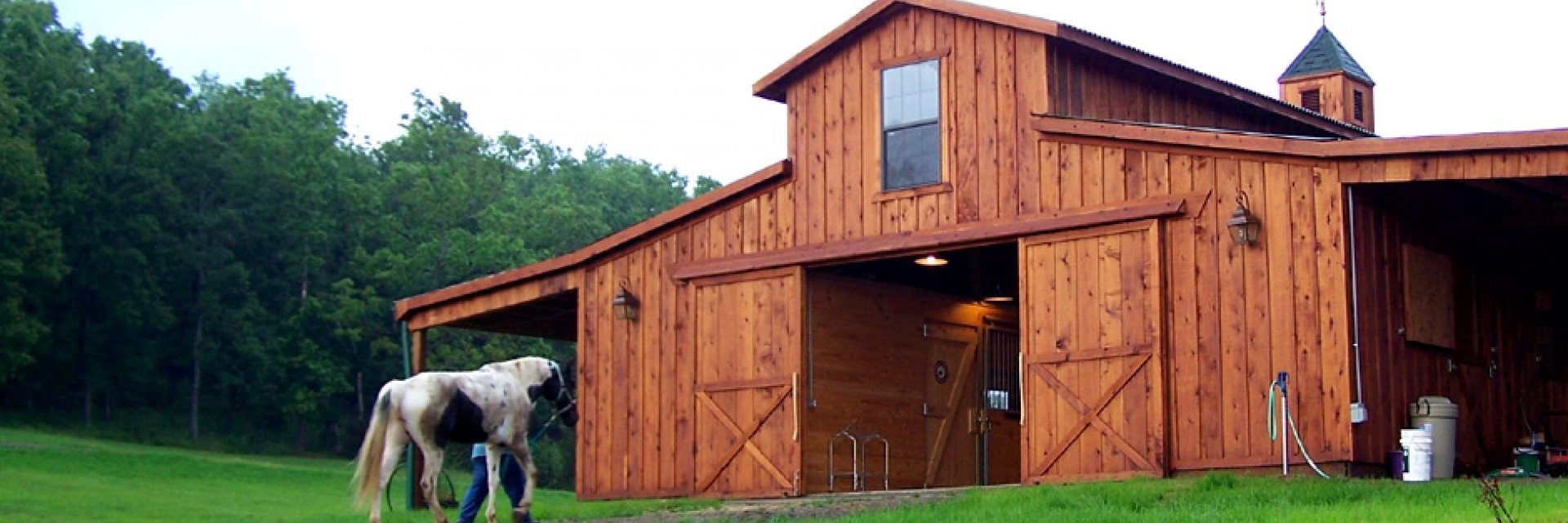 WE BUILD LONG TERM CUSTOMER RELATIONSHIPS THROUGH SATISFACTION, PLAIN AND SIMPLE.